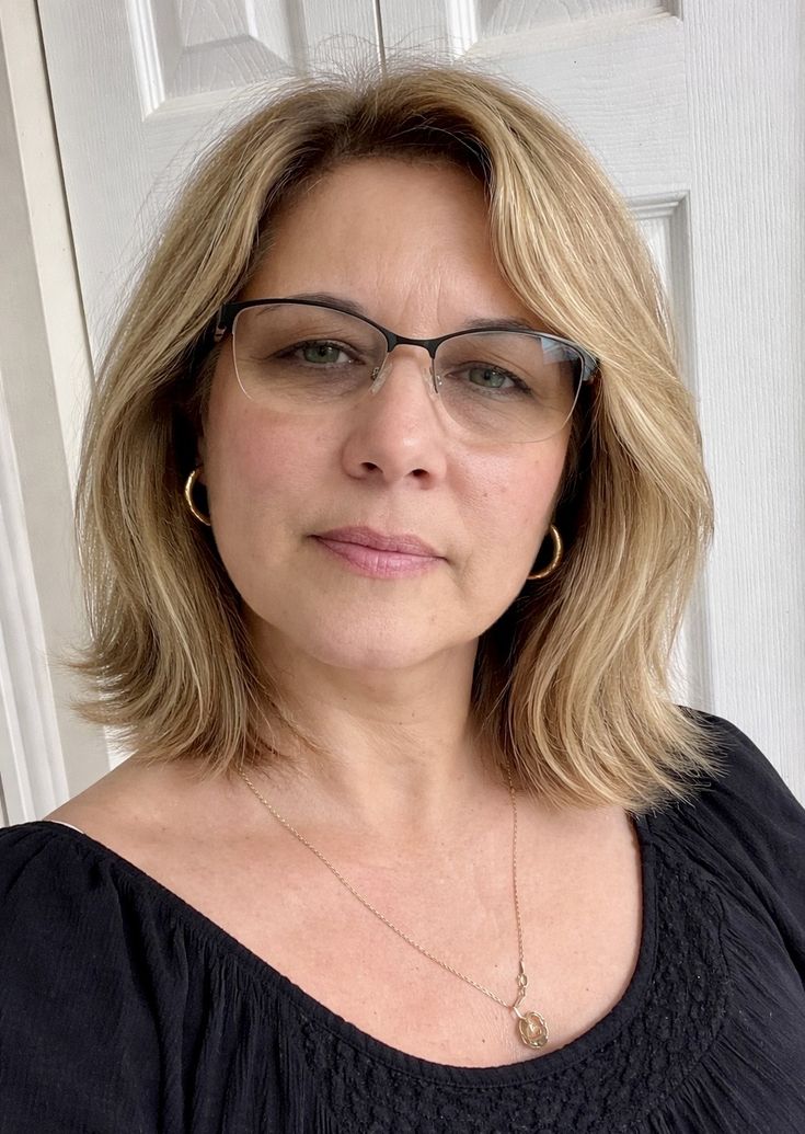 <em>Marina </em>Gonzalez P.